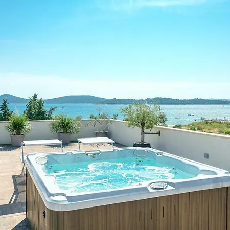 Luka Apartment Vodice