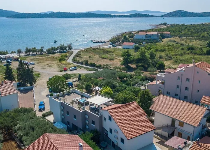 Apartament Luka *